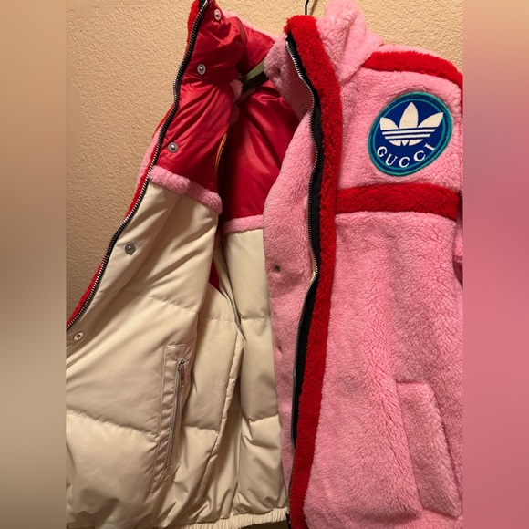 New Gucci x Adidas Logo Pink Puffer Fleece Double Sided Jacket Size 42 / US L - Picture 8 of 16